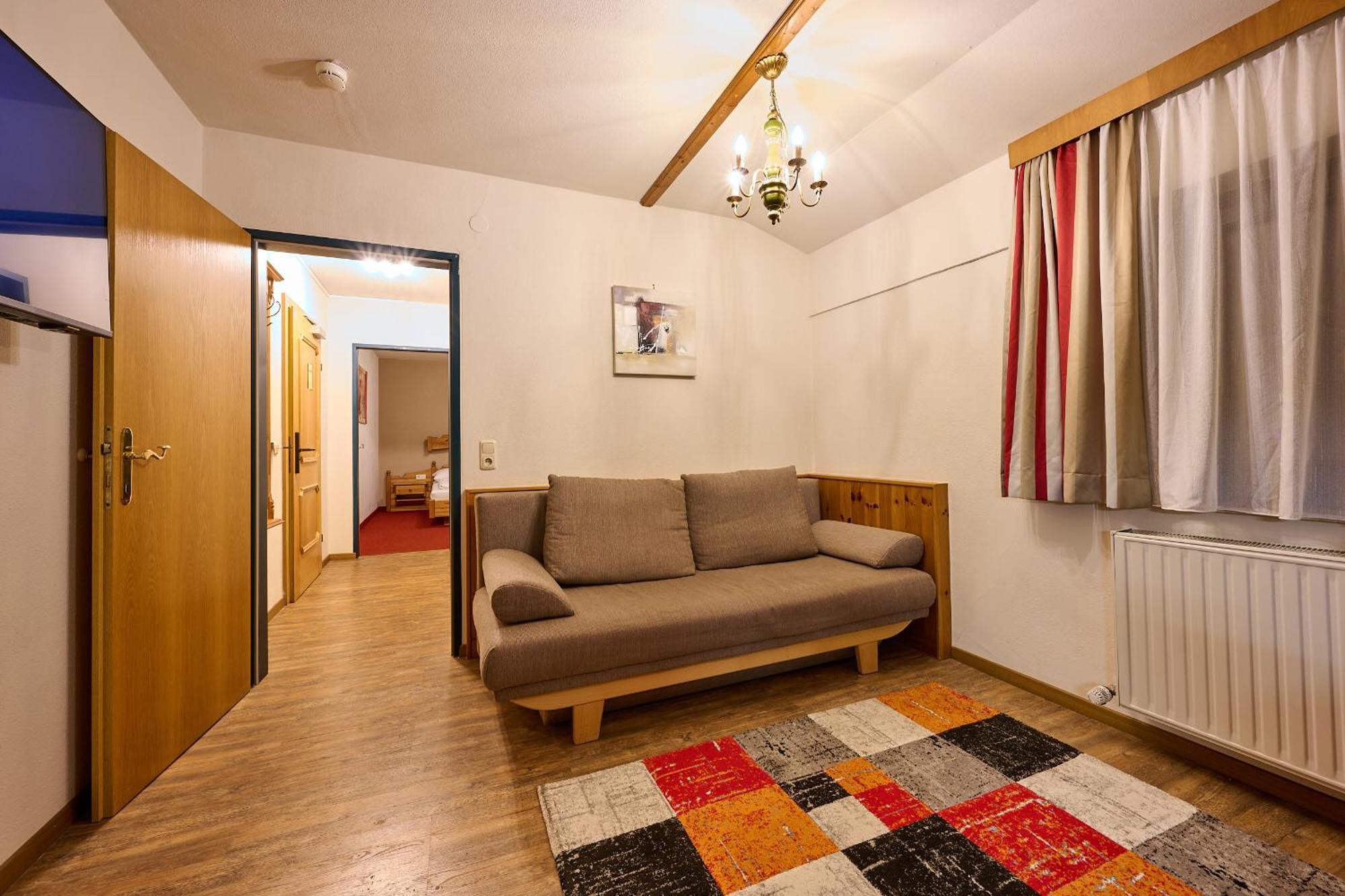 Happyellow Boutique House Saalbach-Hinterglemm Dış mekan fotoğraf