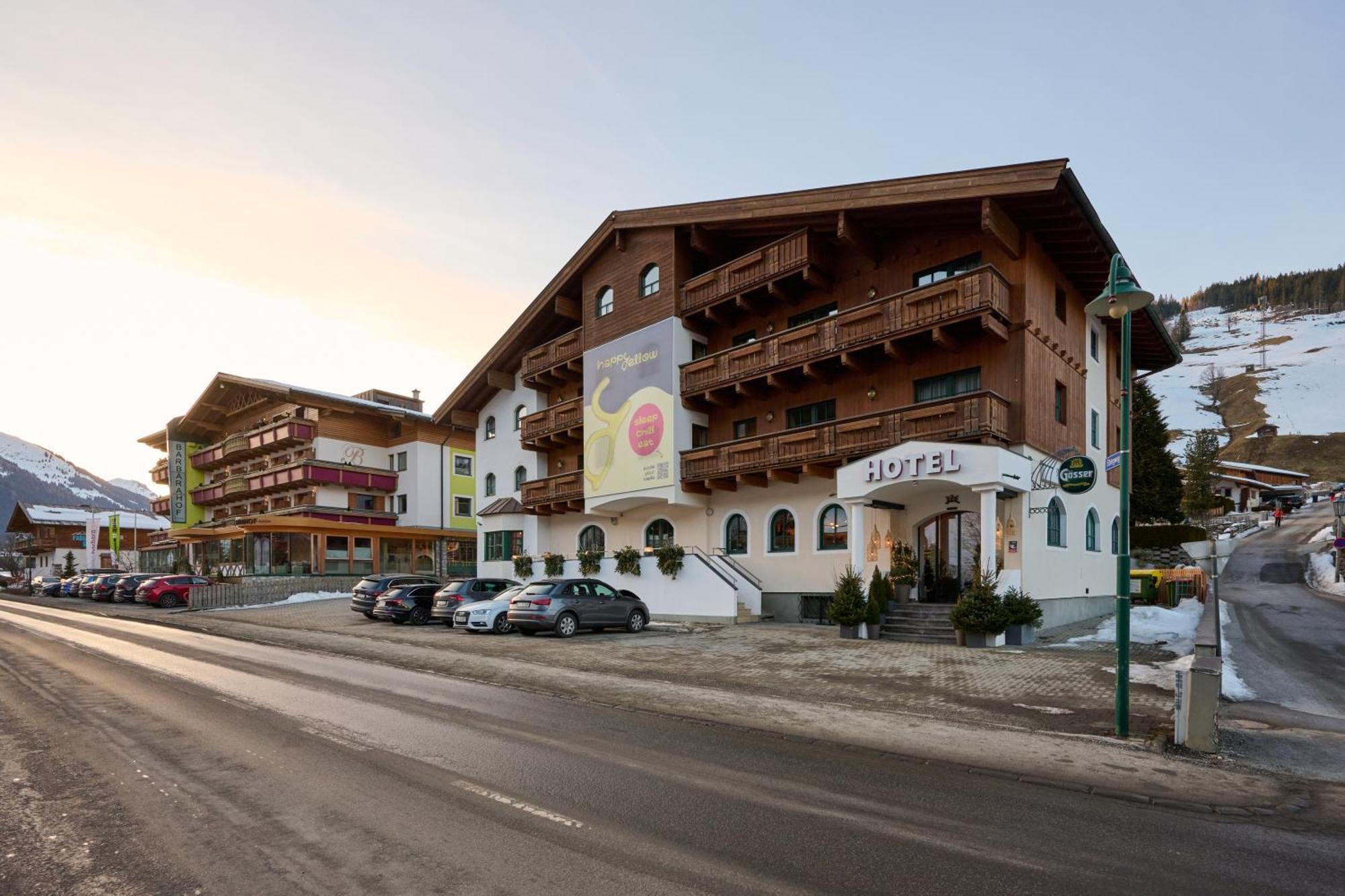 Boutique House Happyellow Saalbach-Hinterglemm Dış mekan fotoğraf